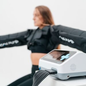 8 kamerų dviguba manžetė rankoms, pečiams ir krūtinei